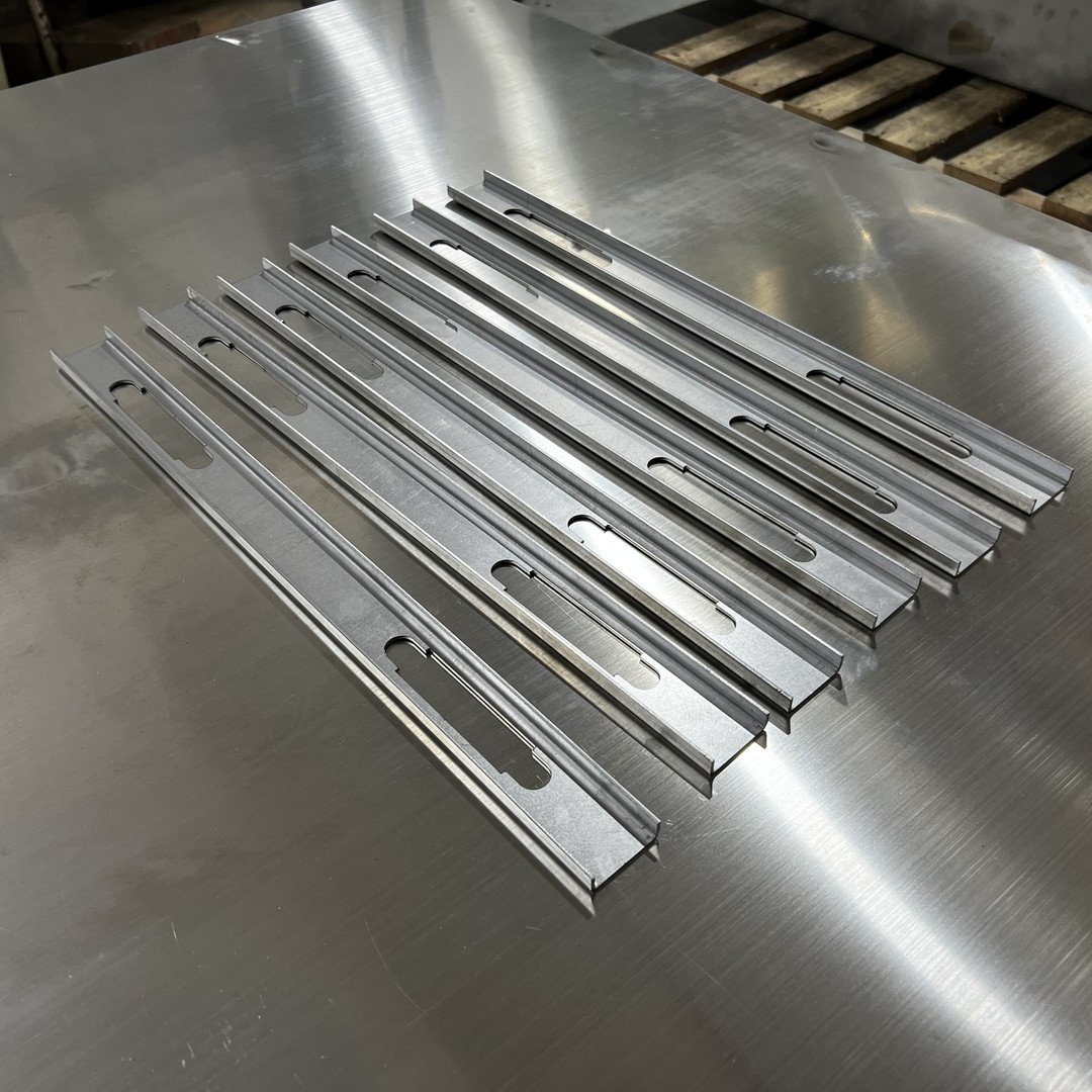 Parti in lamiera di alluminio di precisione di alta qualità