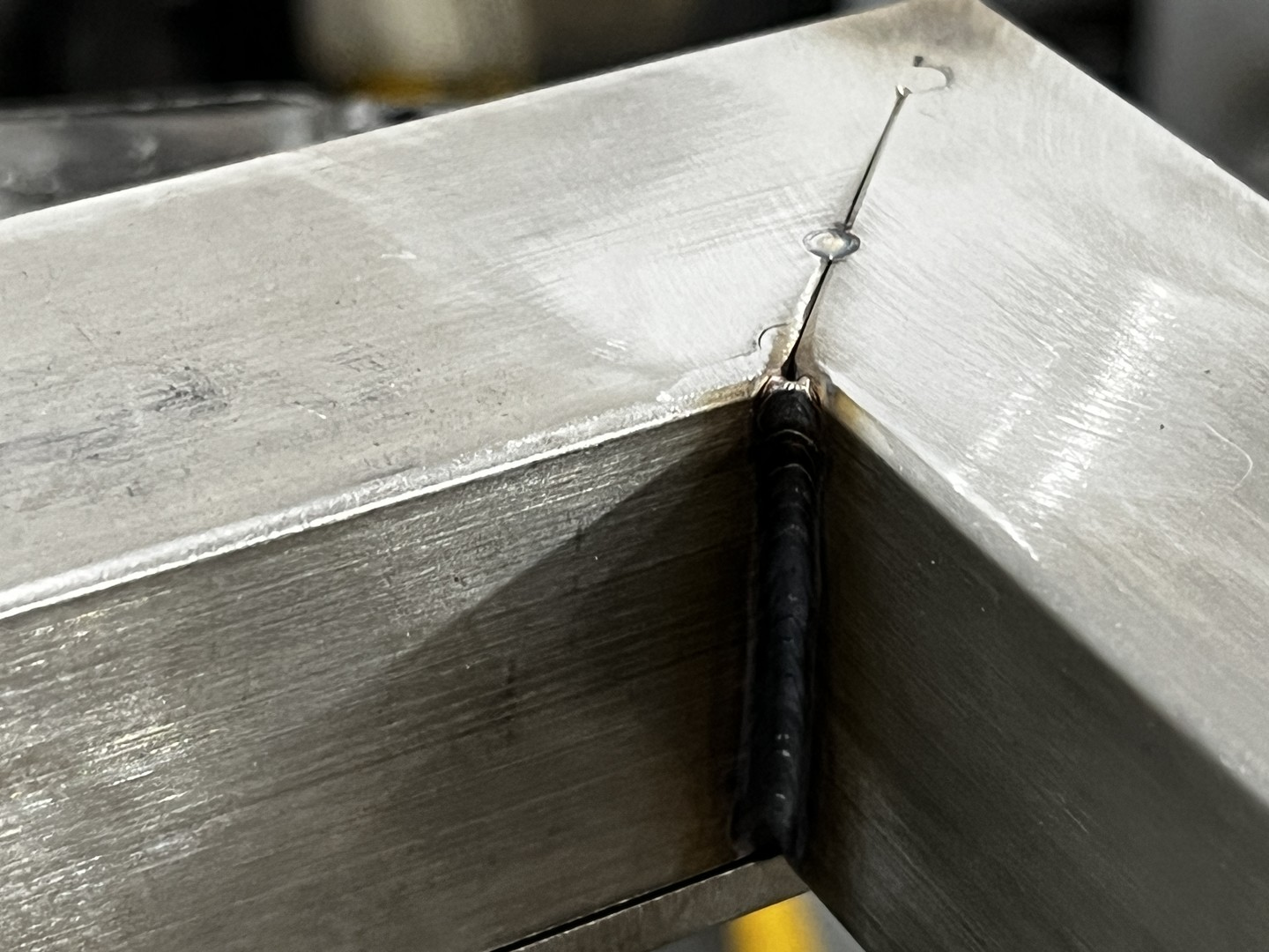 Produttore di scatole impermeabili Recinzione in metallo Fabbricazione di saldatura per stampaggio di lamiere